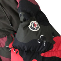 Moncler Giacca/Cappotto in Seta in Rosso