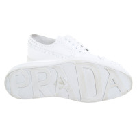 Prada Scarpe stringate in Pelle in Bianco