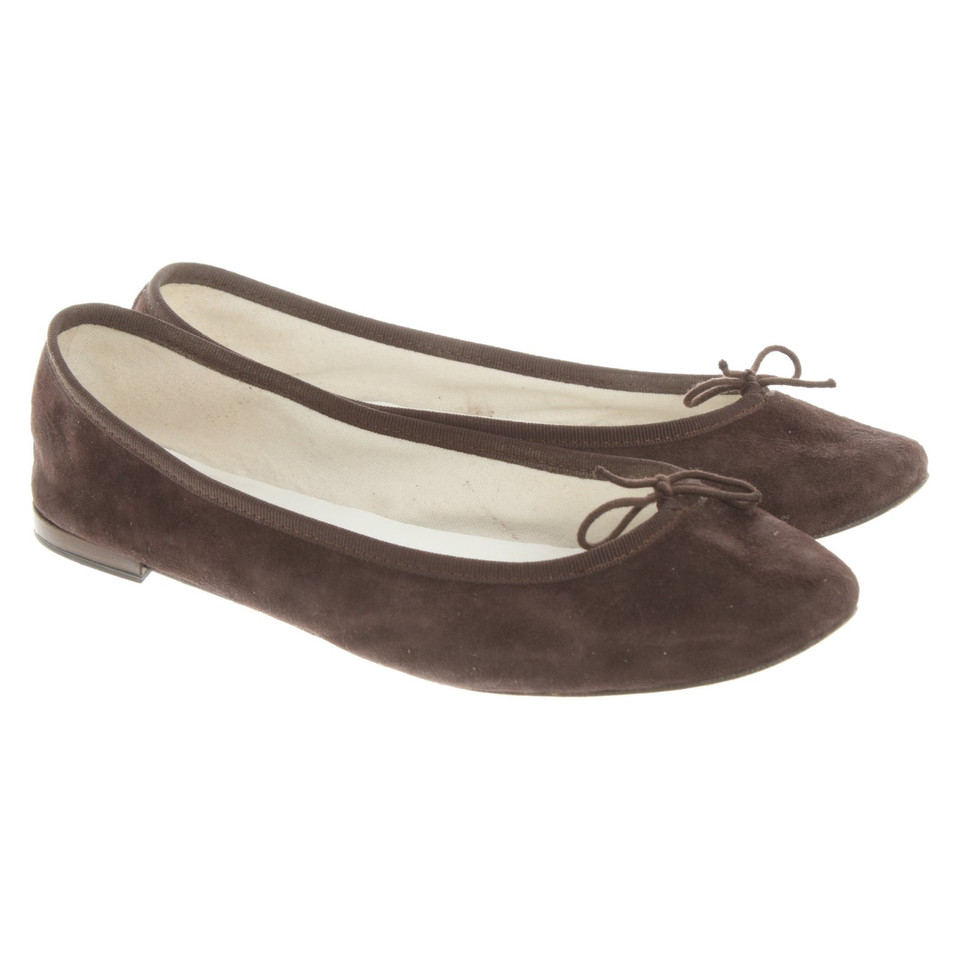 Repetto Slippers/Ballerinas Suede in Brown