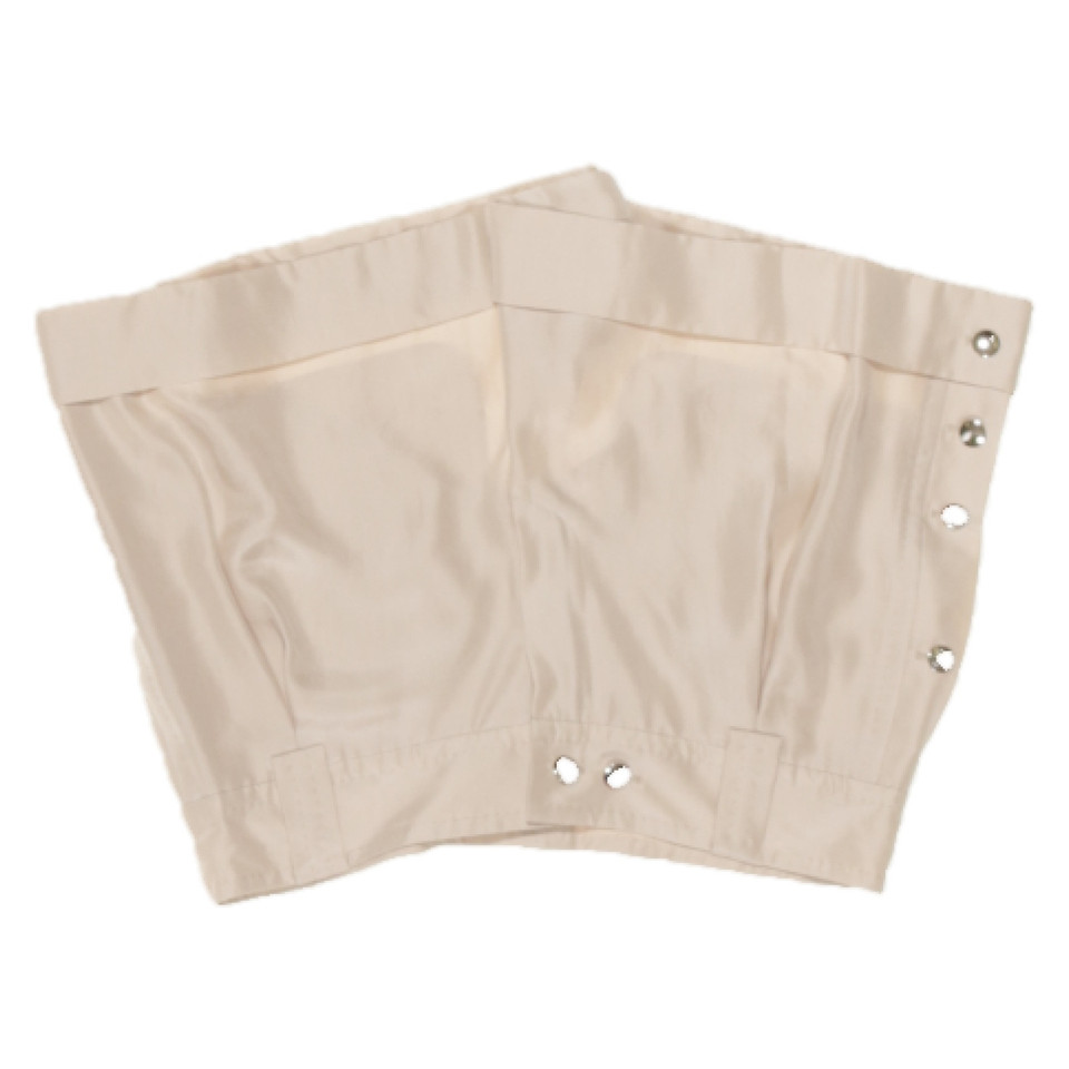 Louis Vuitton Shorts Silk in Beige