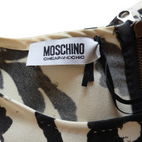 Moschino Cheap And Chic robe tonifiée