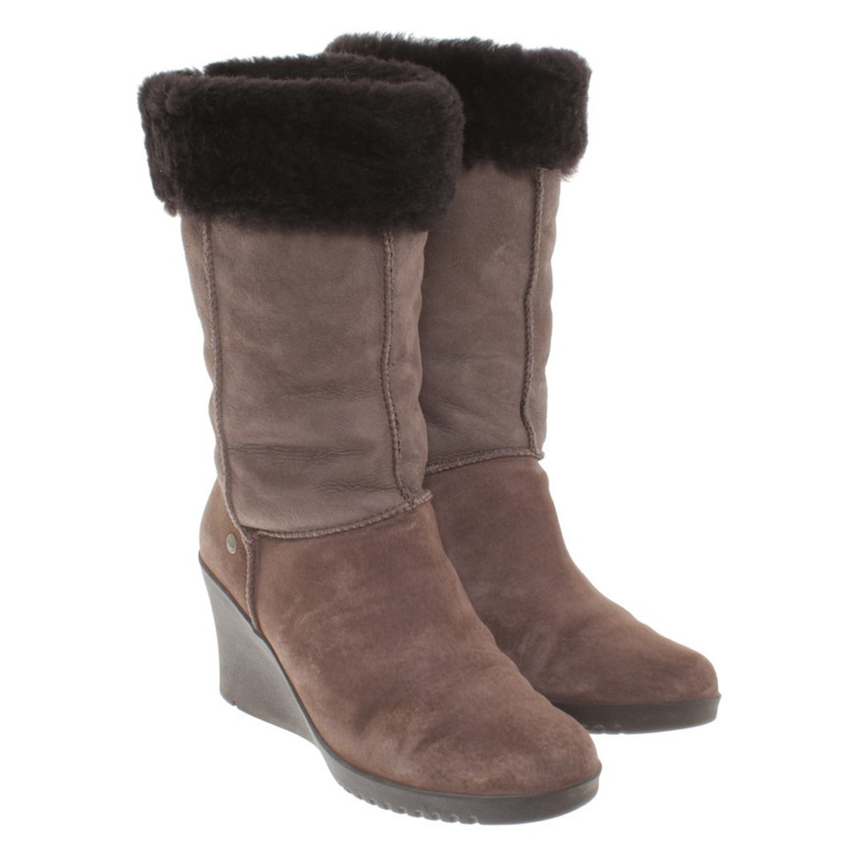 Ugg Australia Boots in taupe / brown