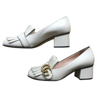 Gucci Pumps/Peeptoes Leather in Cream