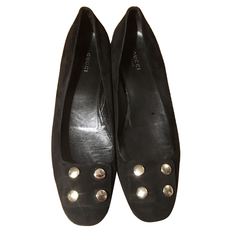 black gucci slippers