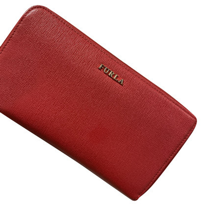 Furla Sac à main/Portefeuille en Cuir en Rouge