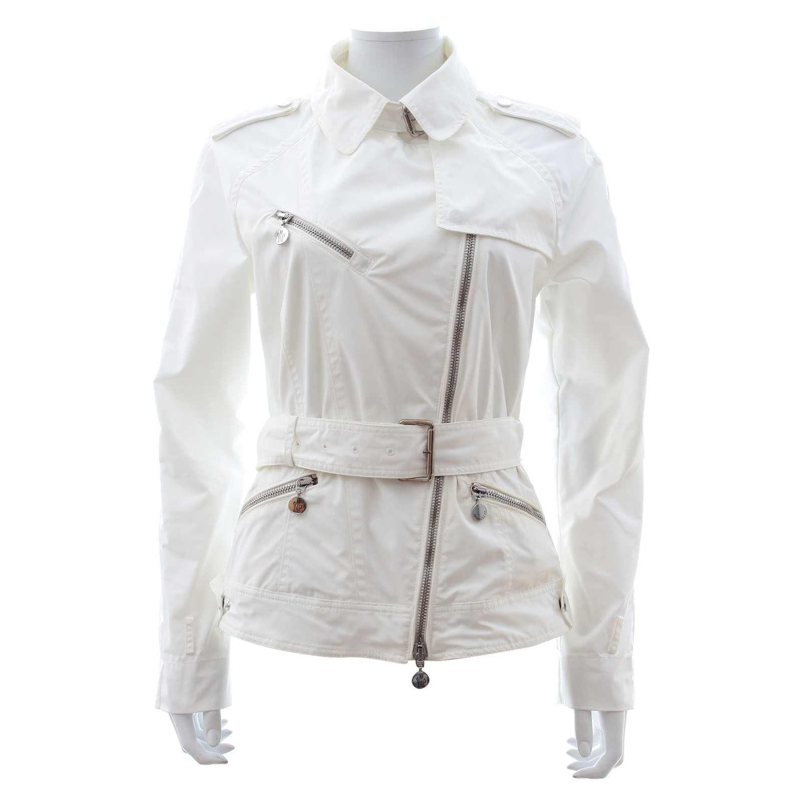 Moncler Giacca/Cappotto in Bianco - Second hand Moncler Giacca/Cappotto in  Bianco acquista di seconda mano a 350€ (4084133)