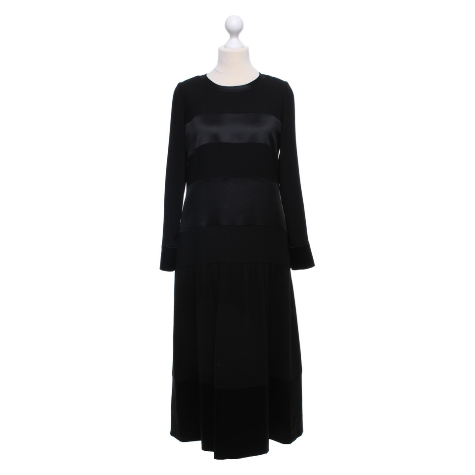 Chanel Robe en noir