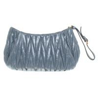 Miu Miu Clutch in Rauchblau