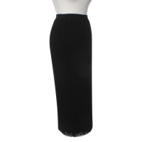Issey Miyake Pleated skirt in black