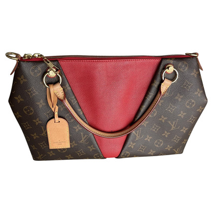 Louis Vuitton V Tote MM 36 Canvas in Brown