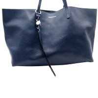 Alexander McQueen Shopper aus Leder in Blau