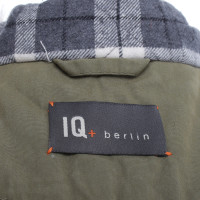 Iq Berlin Weste in Khaki