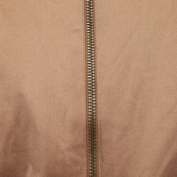 Burberry Robe couleur bronze avec des clous