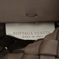 Bottega Veneta "Cabat Tote Bag Large" in Bruin