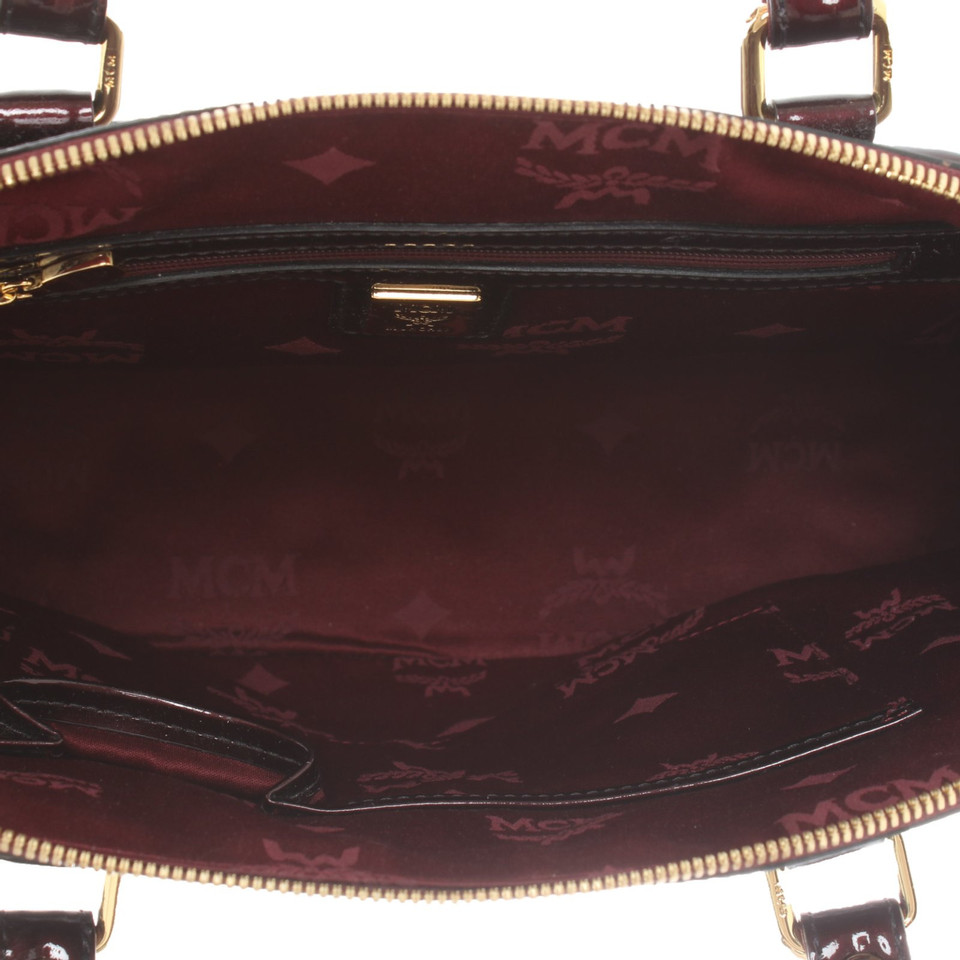 Mcm Handbag Patent leather in Bordeaux
