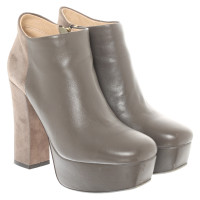 Stefanel Ankle boots Leather in Taupe
