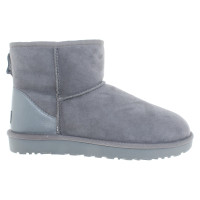 Ugg Australia Boots in Grau