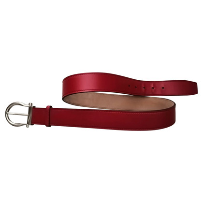 Salvatore Ferragamo Belt Leather in Red