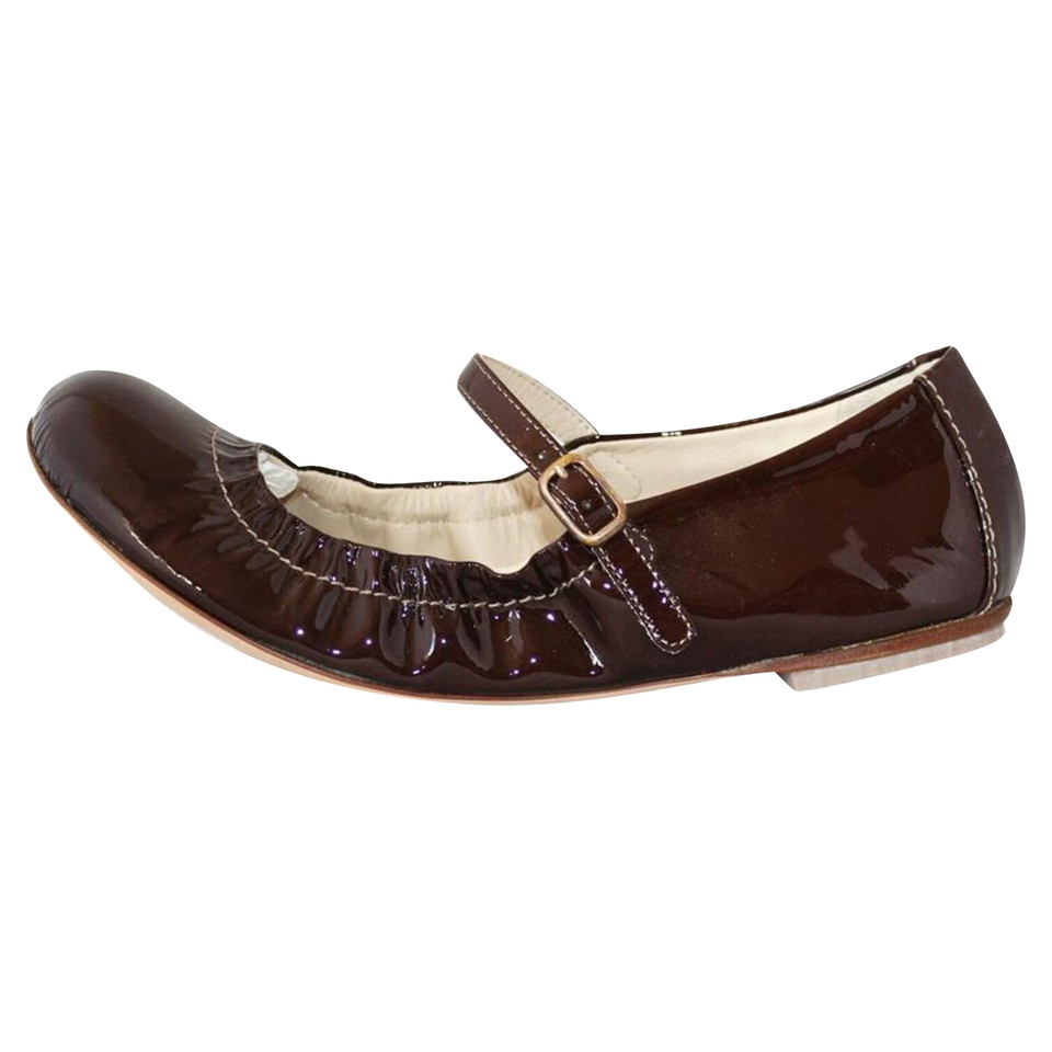 D&G Slippers/Ballerinas Patent leather in Brown