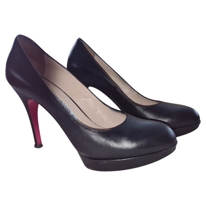 Luciano Padovan Pumps/Peeptoes Leather in Black