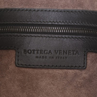 Bottega Veneta "Veneta Bag Large" in zwart