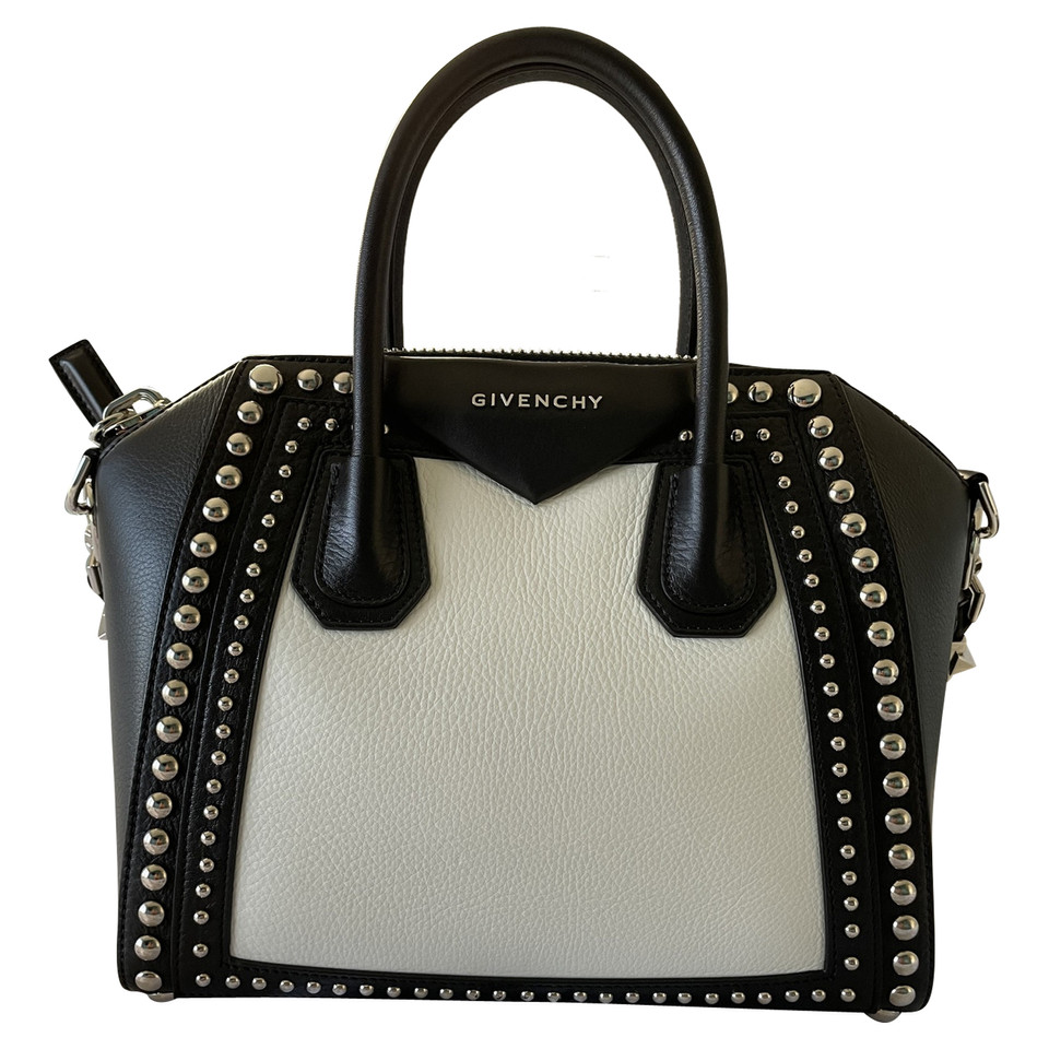Givenchy Antigona Leather