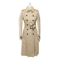 Burberry Prorsum Jacke/Mantel aus Viskose in Beige