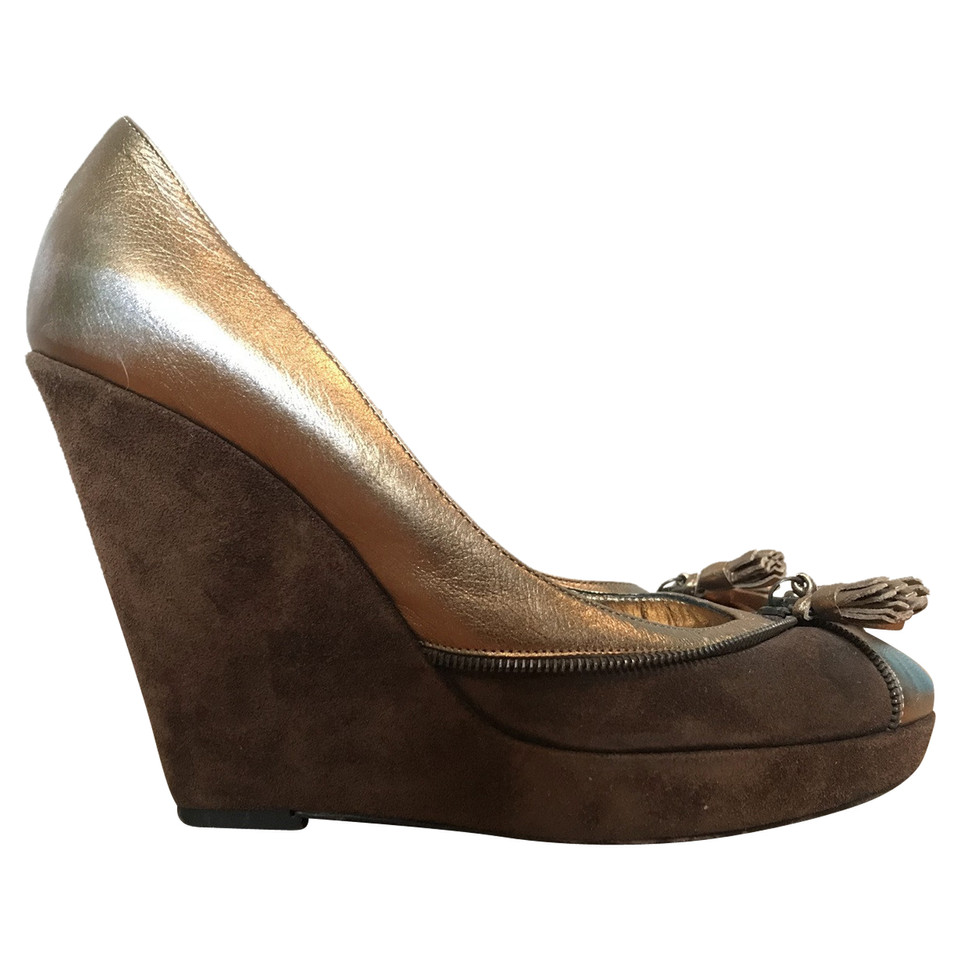 Pollini Pumps/Peeptoes Suede in Gold