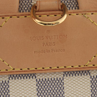 Louis Vuitton Sperone BB18 aus Canvas