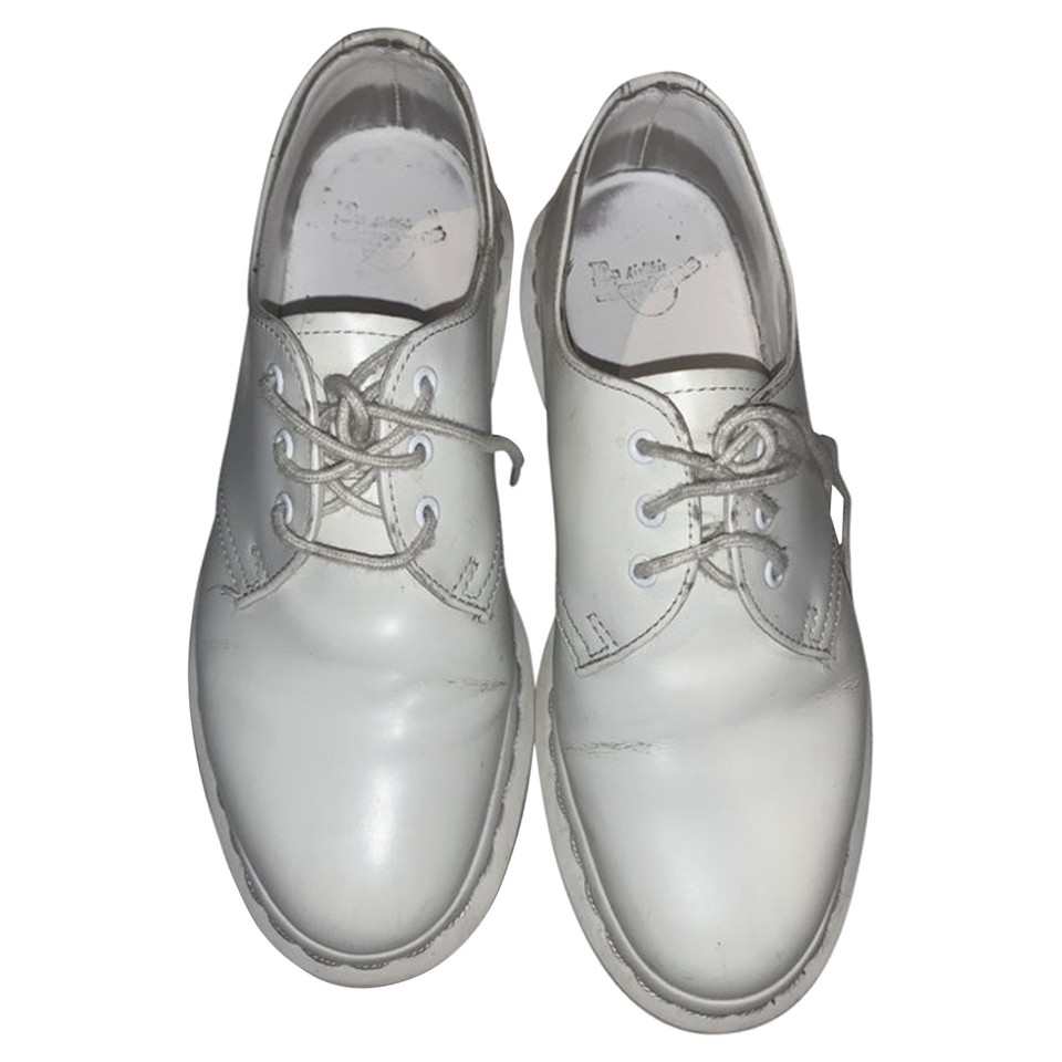 Dr. Martens Chaussures à lacets en Cuir en Blanc
