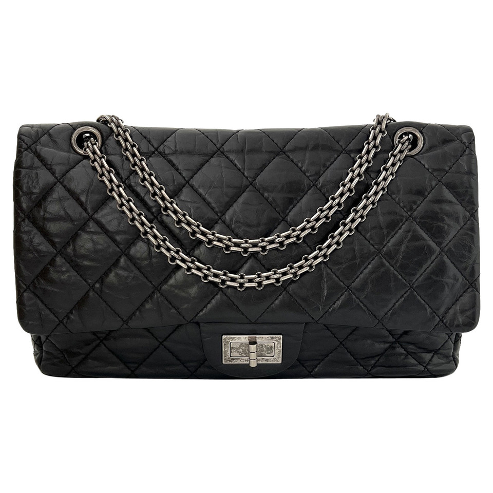 Chanel 2.55 aus Leder in Schwarz