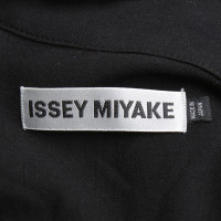 Issey Miyake Bluse in Schwarz