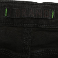 J Brand Skinny-Jeans in Schwarz