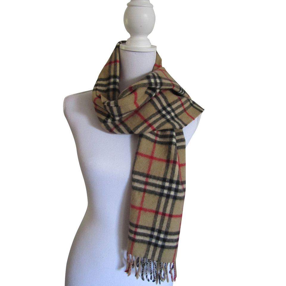 Burberry Cashmere scarf