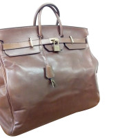 Hermès Reisetasche aus Leder in Braun