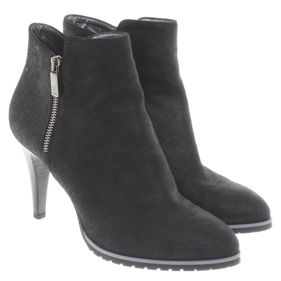 Navyboot Leather ankle boots