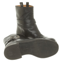 Gucci Stiefel aus Leder in Schwarz