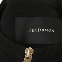 Tara Jarmon Blazer in black