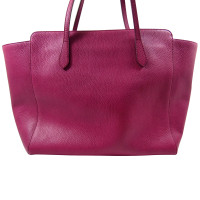 Gucci "Swing Bag" in Fuchsia