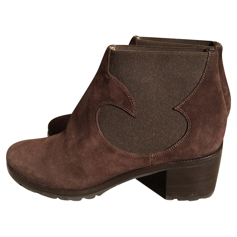 Walter Steiger Suede ankle boots