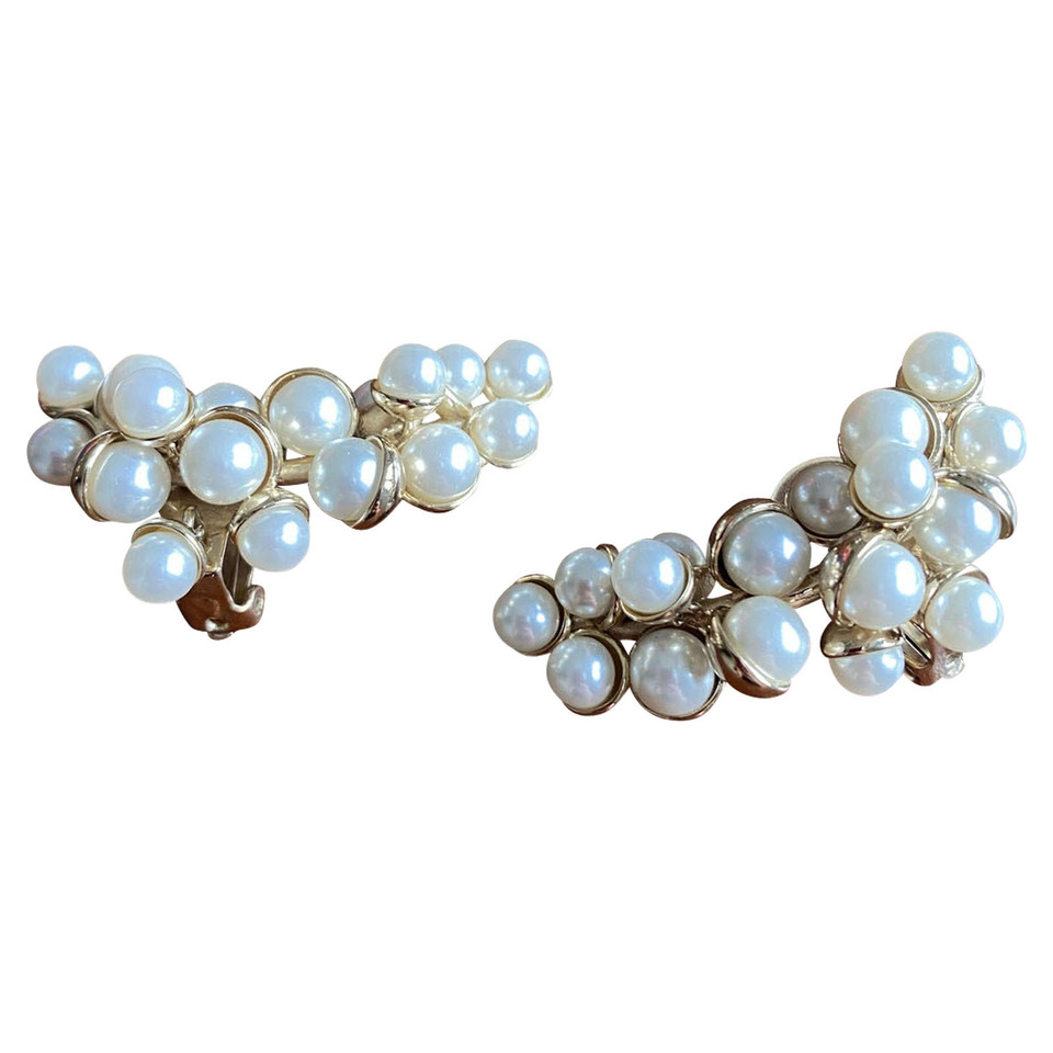 Christian Dior Boucle d'oreille en Perles