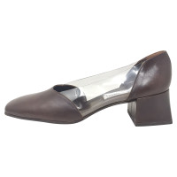 Giorgio Armani Pumps/Peeptoes Leather in Brown