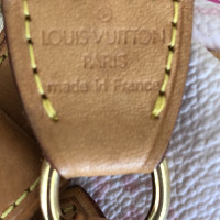 Louis Vuitton Pochette Mini