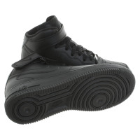 Nike Sneakers aus Leder in Schwarz