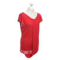 Alexander McQueen top in red