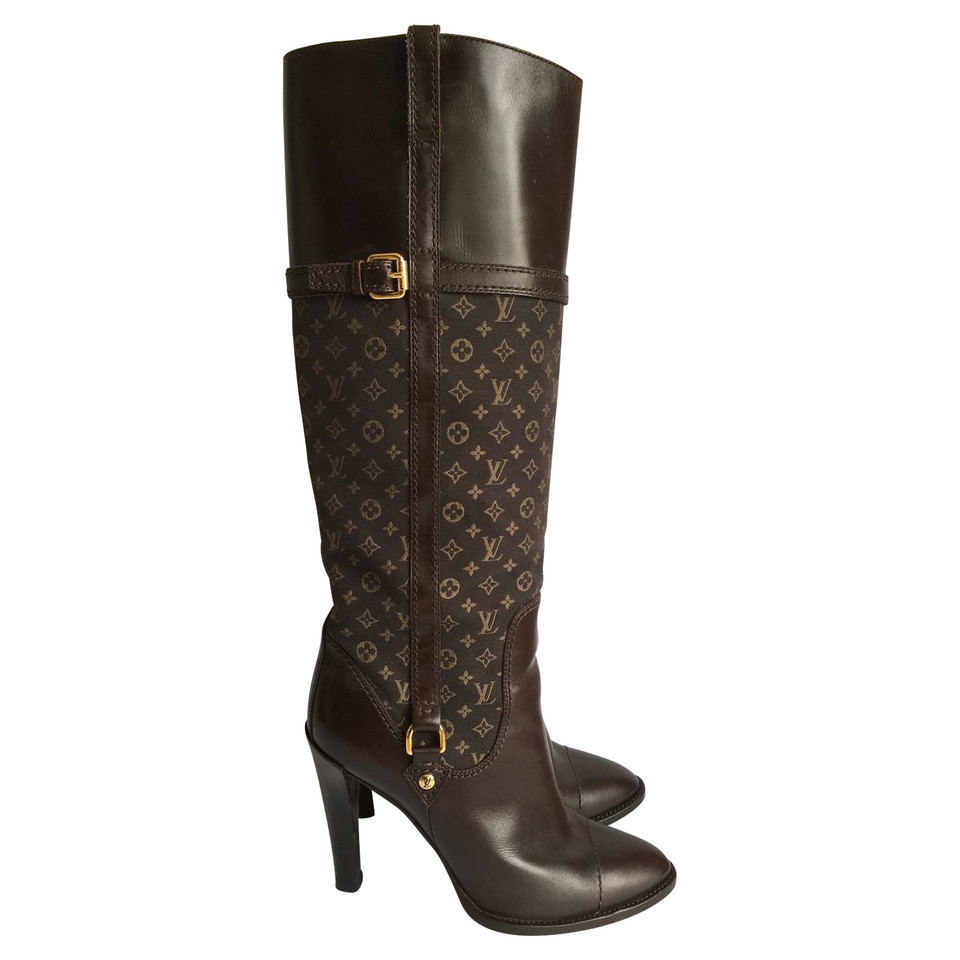 Louis Vuitton Boots in brown