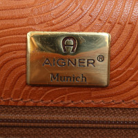 Aigner Borsa con un look vintage