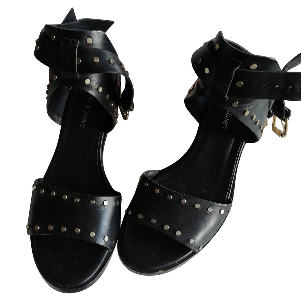 Janet & Janet Sandals Leather in Black