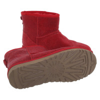 Ugg Australia Ankle boots Leather in Red