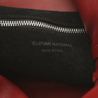 Costume National Umhängetasche aus Leder in Schwarz